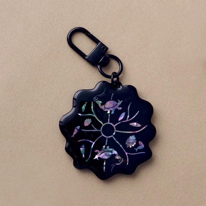 Mother-of-Pearl Keyring - Collaboration Product with Korean Craft and Design Foundation