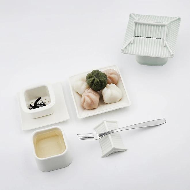 Haneumsae Tableware Set