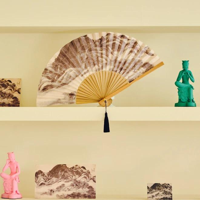 Folding Fan with Inwang Mountain Scene (National Museum of Korea Specialty Product)