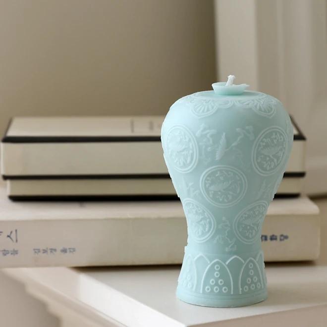 Celadon Maebyeong with Inlaid Cloud and Crane Design - Incense and Candle Vessel