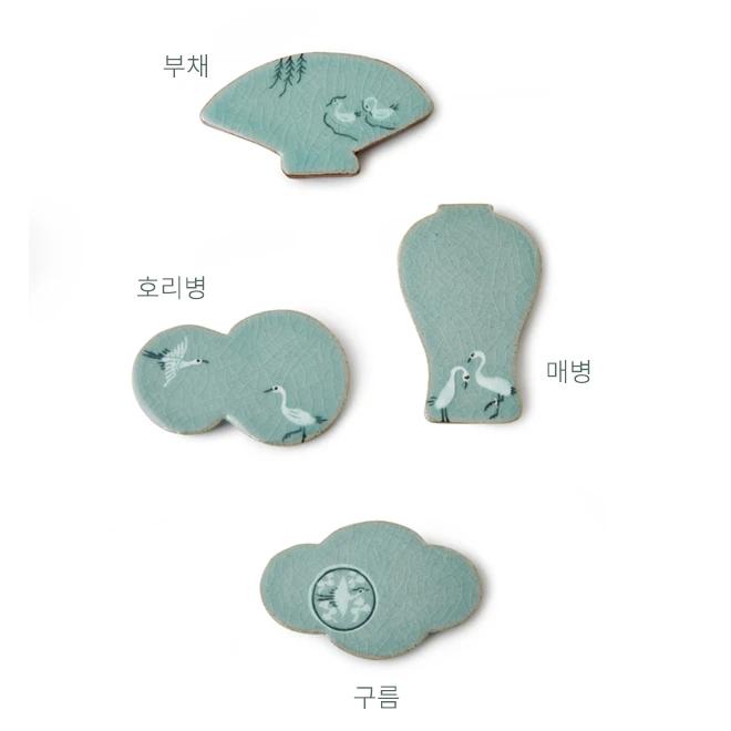 Celadon Spoon Rest - Korean Craft Design Culture Promotion Foundation Collaboration Product
