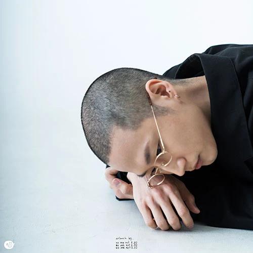 Jo Jong-geun - 1st EP [Before It Gets Warm]