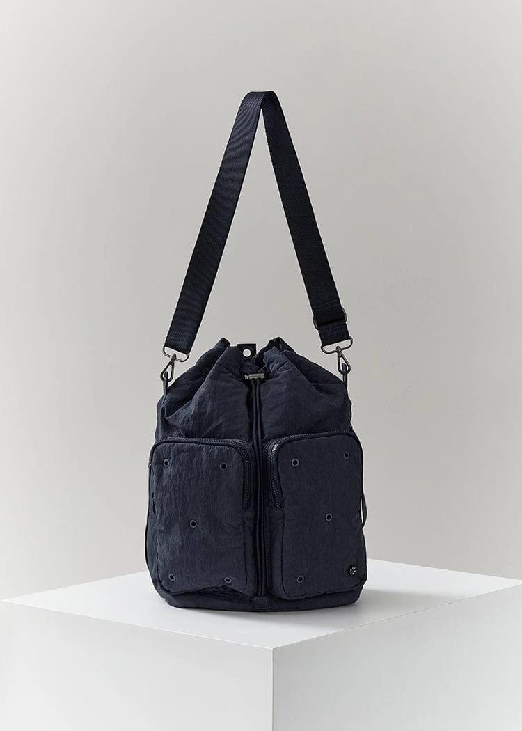 COLLER Bucket Bag L Midnight Blue