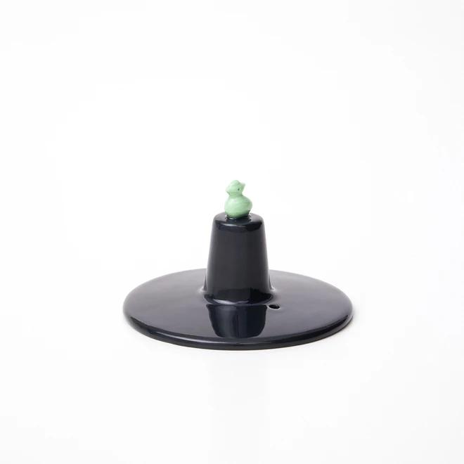 Jade Lorip Incense Holder