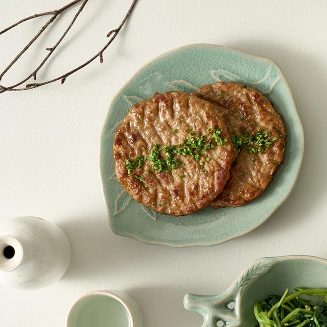 Celadon Dasik Plate with Persimmon Design