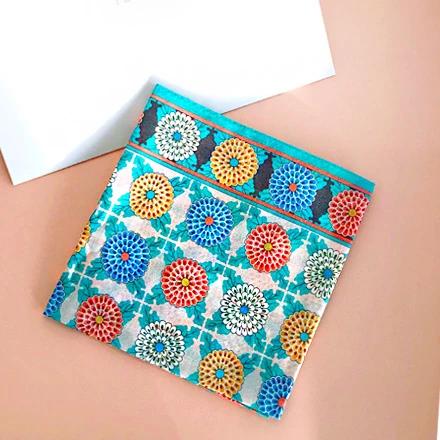 Handkerchief with Chrysanthemum and Comb Pattern (Eunhaesa)
