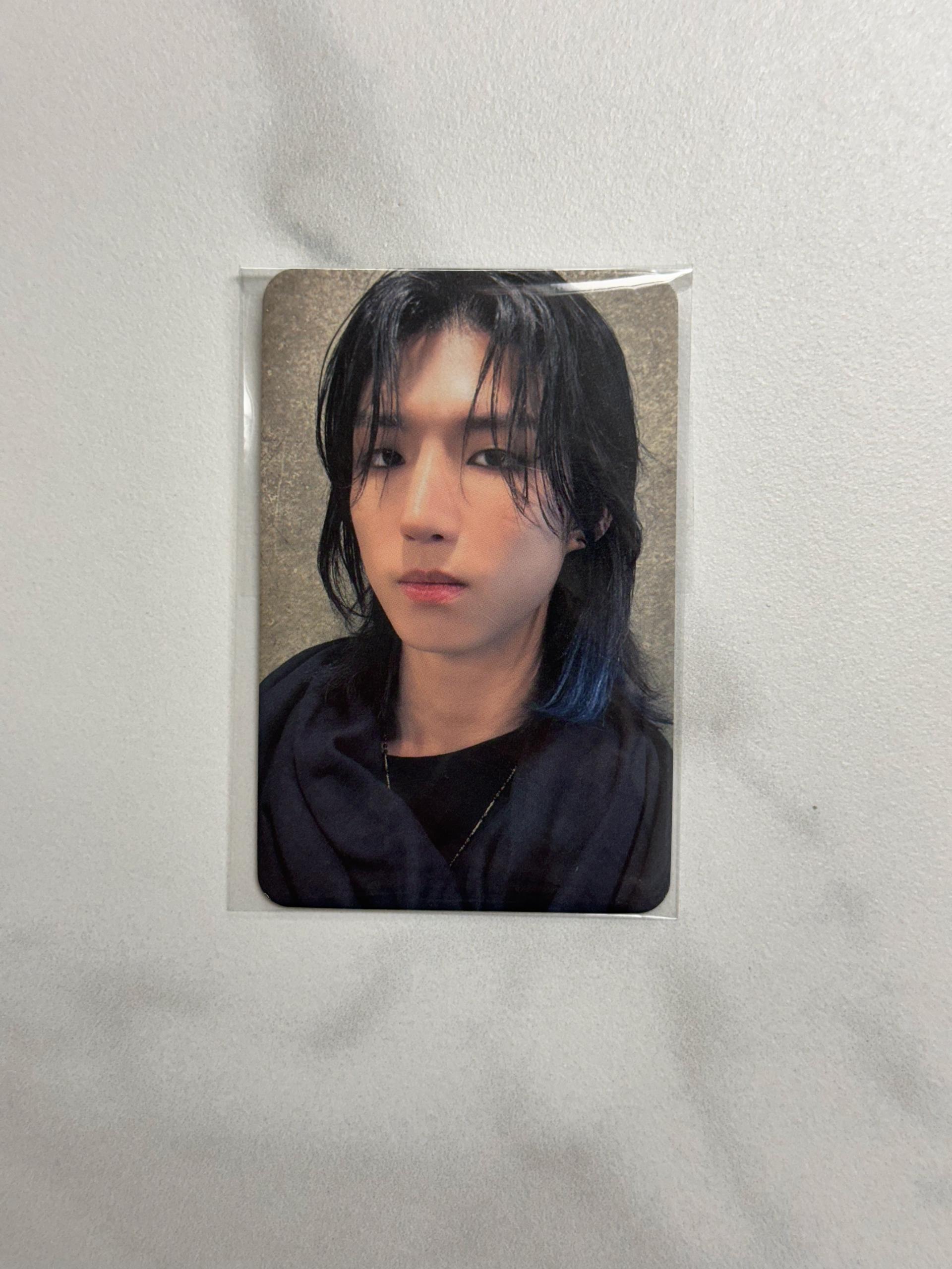 Junhan Xdinary Heroes "Trouble Shooting" - Pre-Order Photocard
