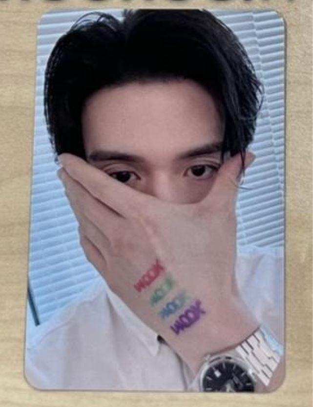 Lee Dong Wook SG 2026 Official Photocards ver. B