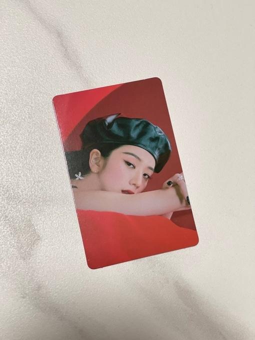 BlackPink Jisoo album photocard