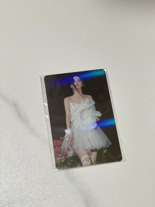 BlackPink Jisoo album photocard