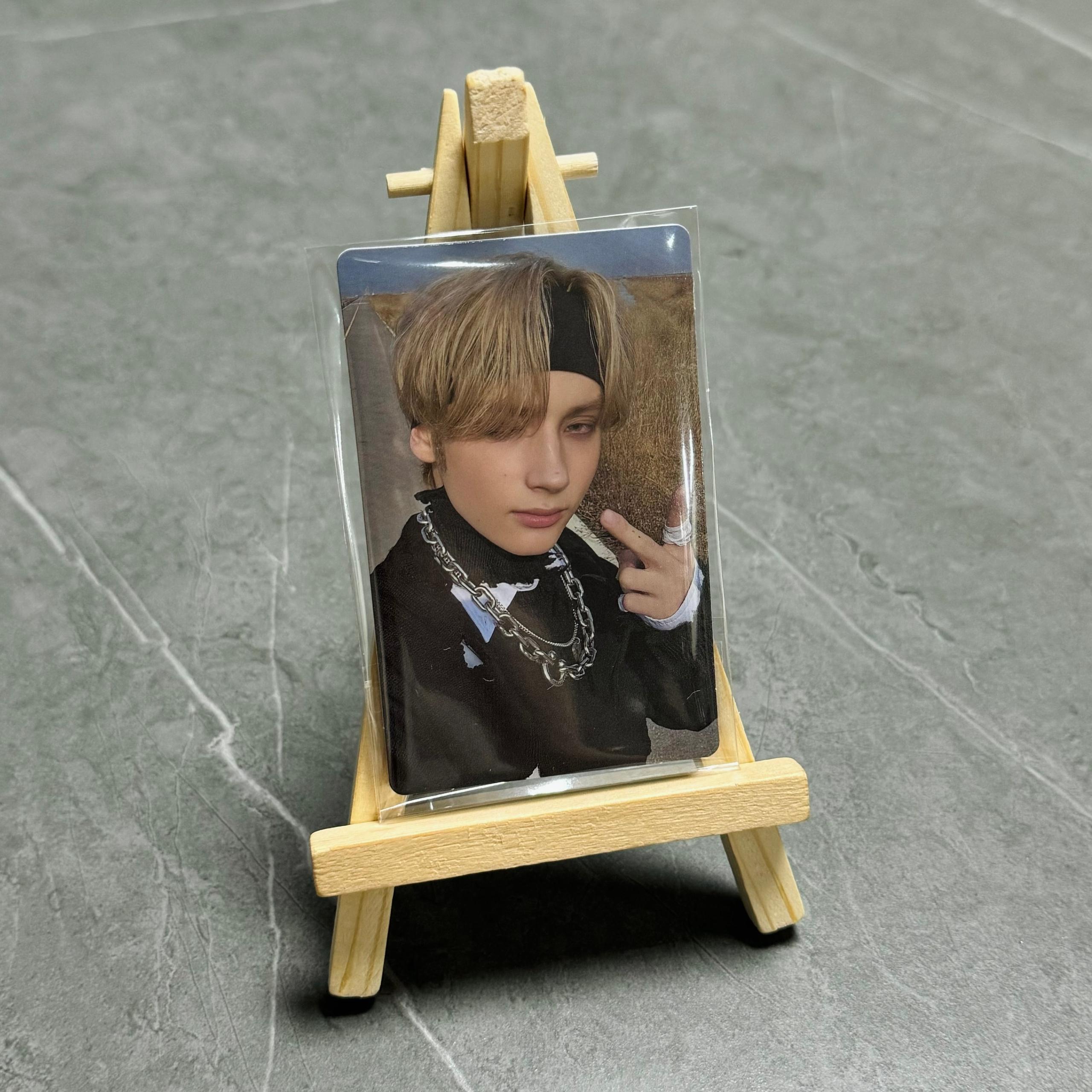 Kai TXT Weverse Shop Pre-Order Benefit Photocard + Magnet