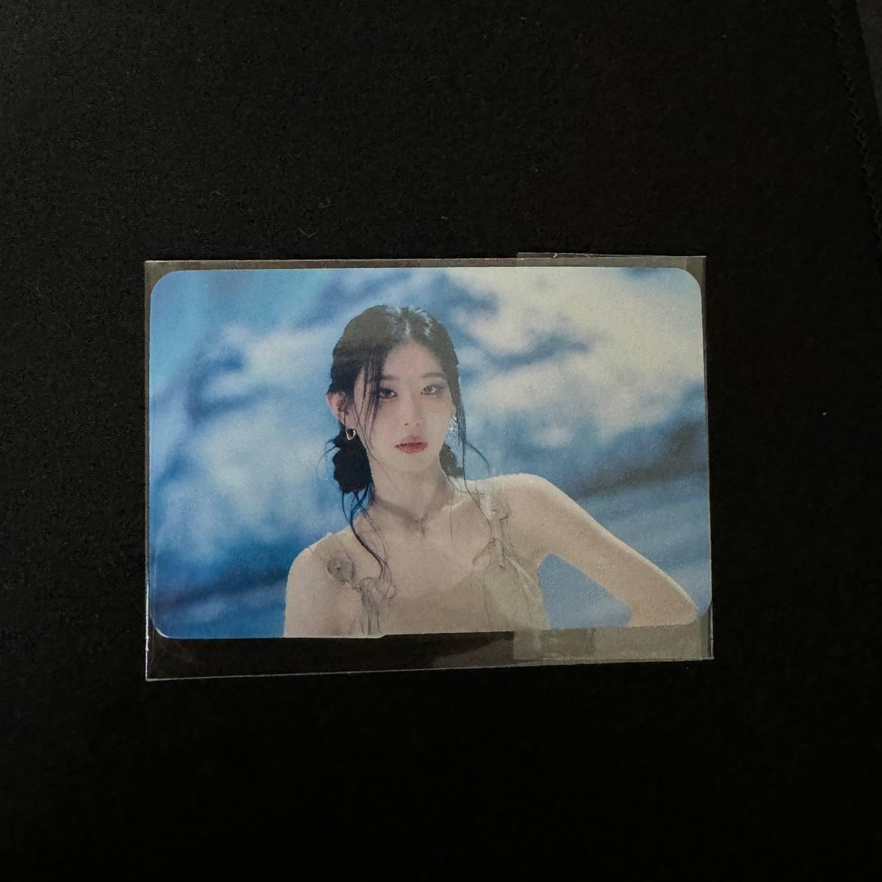 Chaeryeong ITZY 6th Mini Album Cheshire Aladin Pre-order Official Photocard