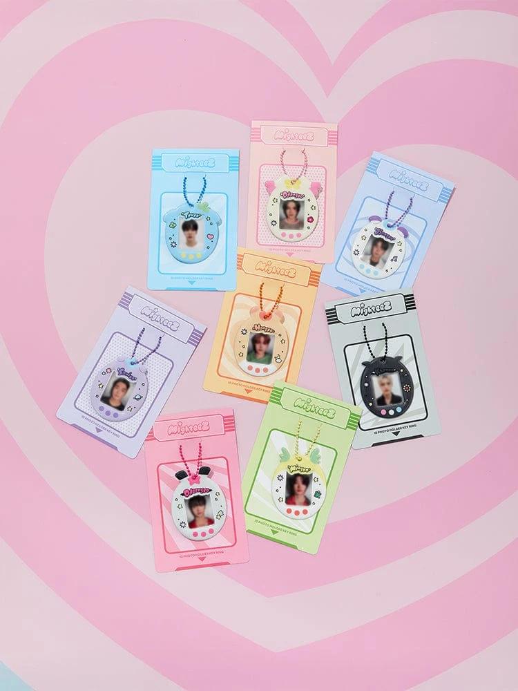 MIGHTEEZ ID Photo Holder Keyring