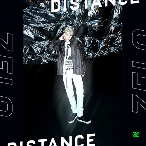 ZELO (ZELO) - DISTANCE (Standard Edition)