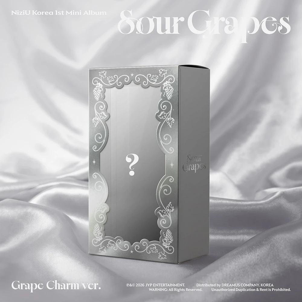 NiziU - Mini Album Vol.1 Sour Grapes (Grape Charm Ver.) Limited Edition