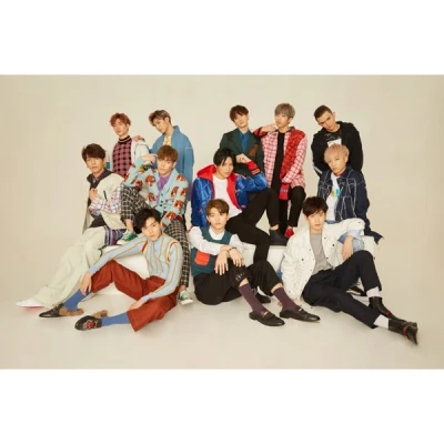 VARSITY - Mini Album 1st [U & I, Date]