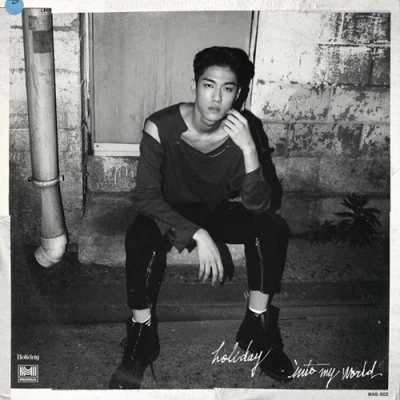 HOLIDAY - Single Album 2 [INTO MY WORLD]